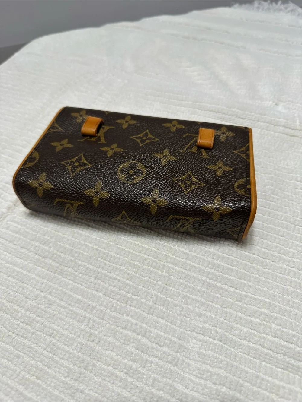 Louis Vuitton Monogram Canvas bum bag in Brown and Tan Trim